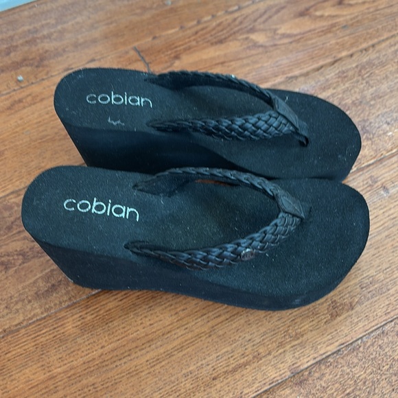 Zoe™ High-heeled Wedge Flip Flops| Buy @ Cobian Cobian Black Platform Sandals